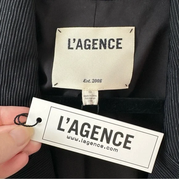 NWT L'AGENCE Brooke Double-Breasted Blazer in Black Rhinestone SZ US 12 - Picture 6 of 9